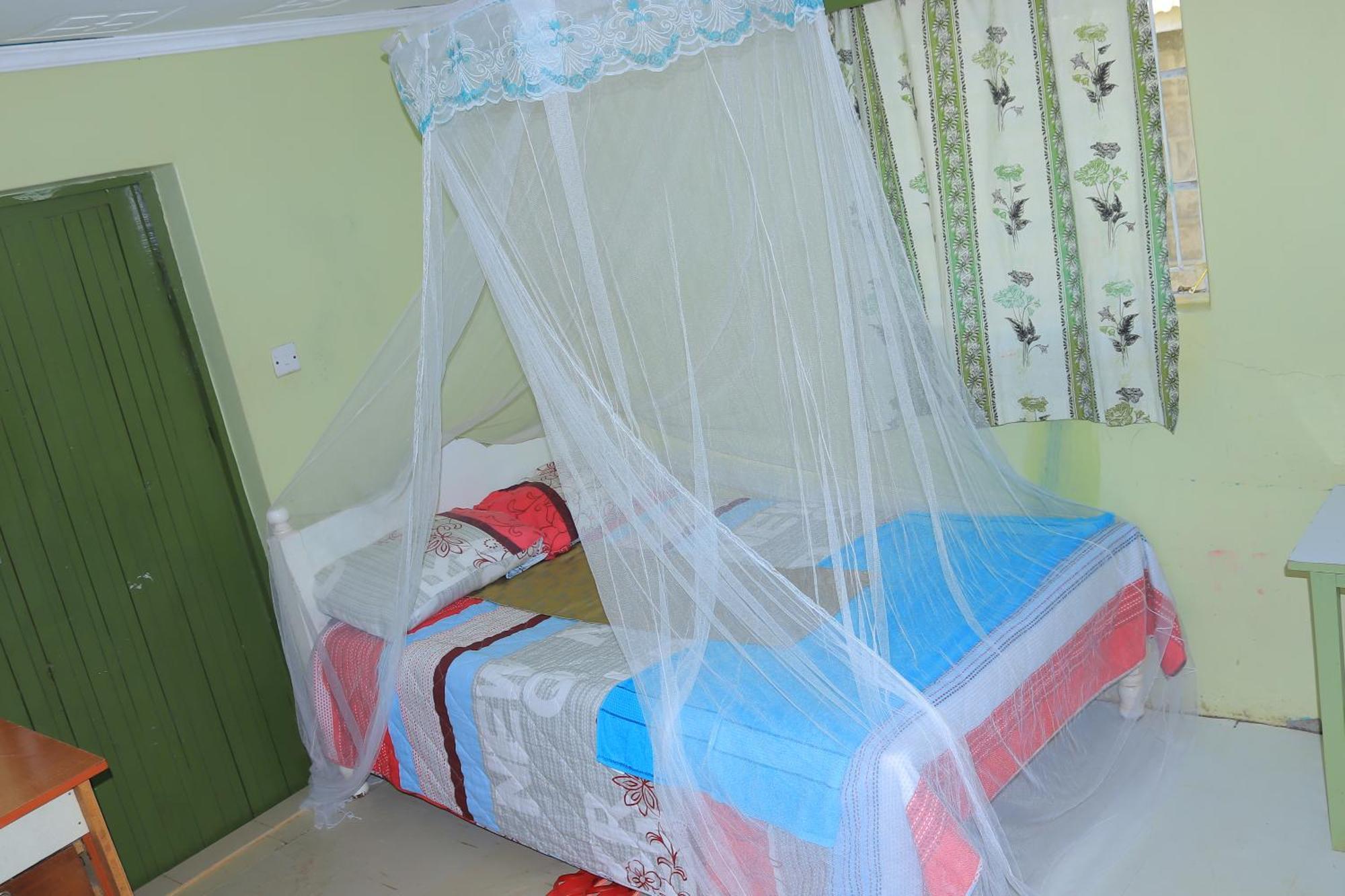 Rhino Tourist Camp Hotel Ololaimutiek Exterior photo